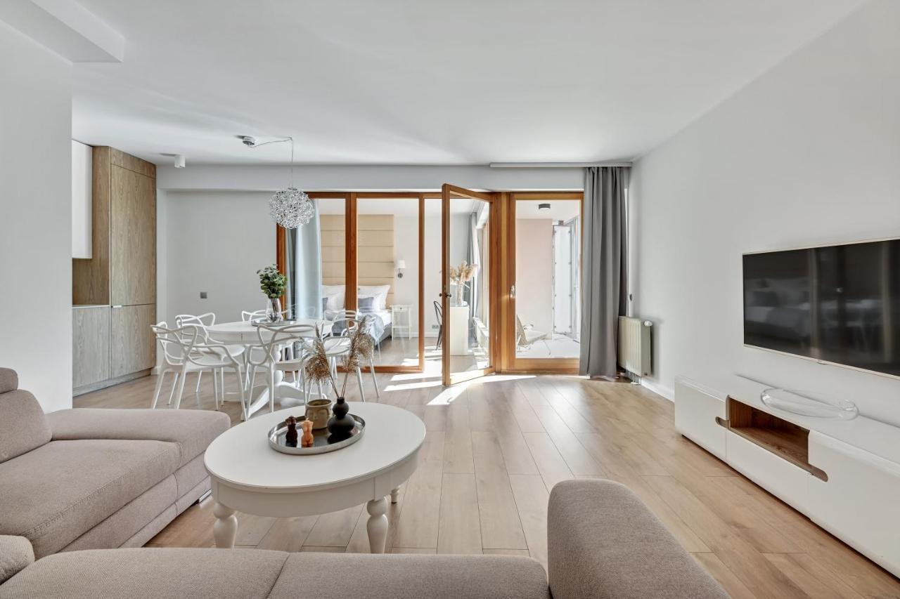 Aura - Riverside & Parking By Downtown Apartment Danzig